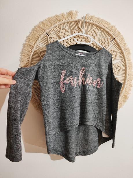 Zaujímavé tričko, 128