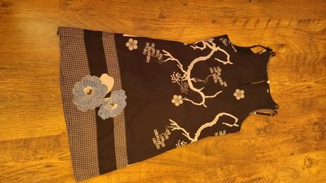 Šaty ľahučke motivi, 36