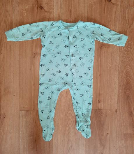 Pyžamko macko pu, lupilu,80