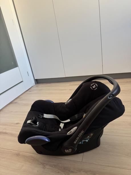 Autosedacka, maxi cosi