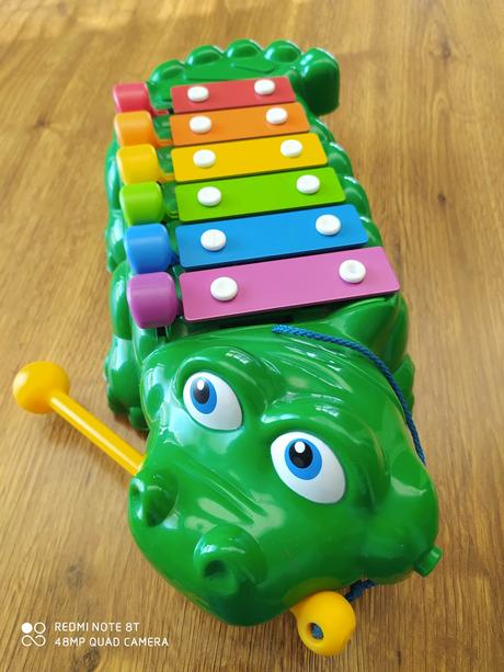 Xylofon fisher price, 