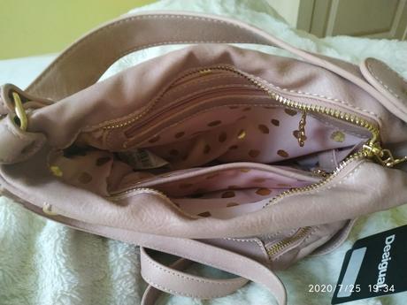 Desigual-nová, desigual