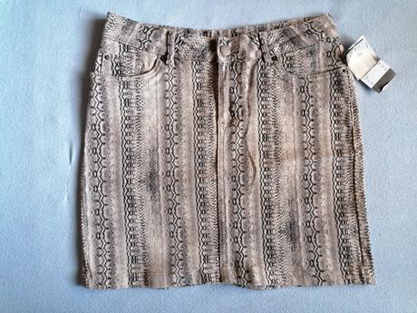 Štýlová elastická riflova sukňa hadia potlač, 38