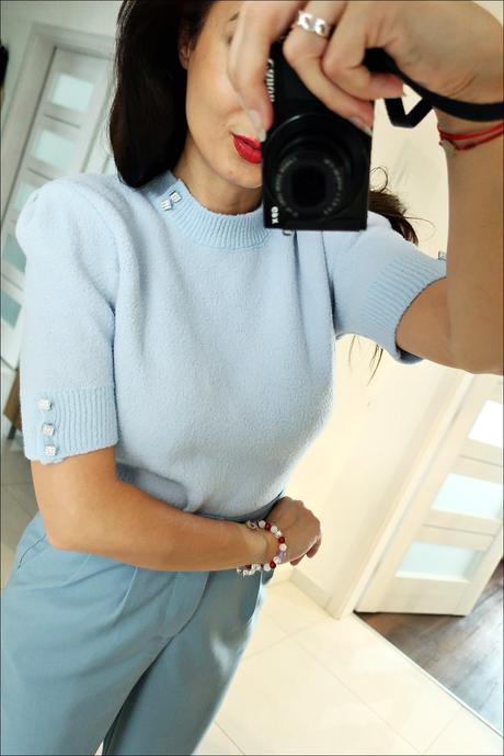 Baby blue mäkkučký svetrík, s