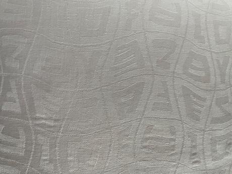 Damaškové posteľné prádlo, 