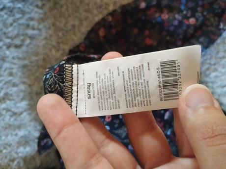 Blúzka s volánni, sinsay,s