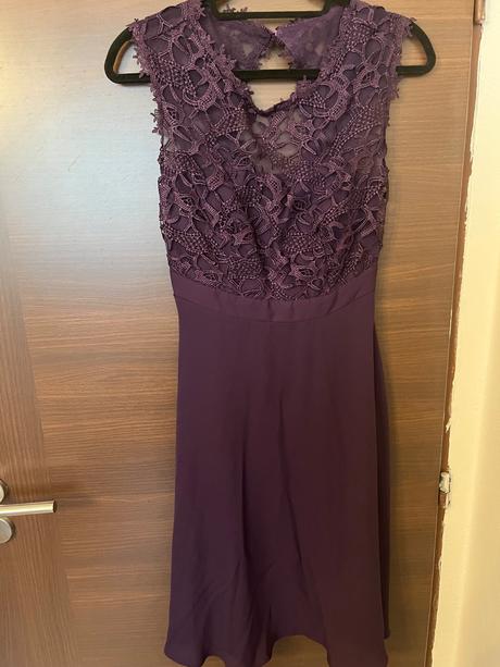 Slávnostné šaty, m