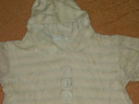 Pekna zamatova dlhšia mikinka na 128-134 velkosť, 134