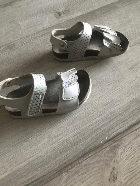 Krásne sandálky biomodex, 25