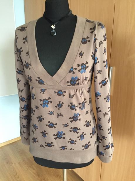 Teplakova mikina s výstrihom, 40