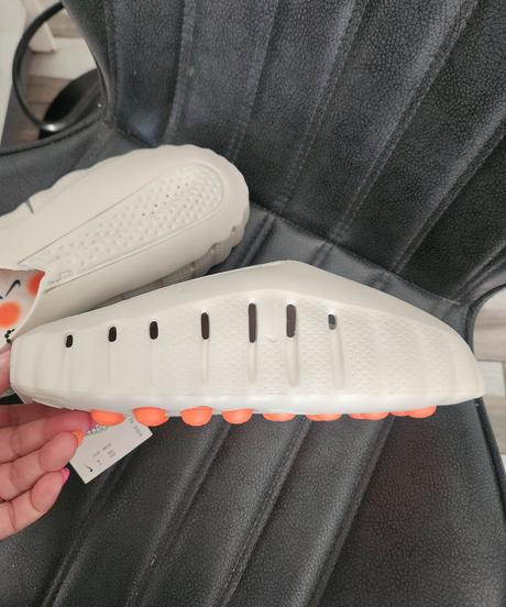 Trendy šľapky, nike,39
