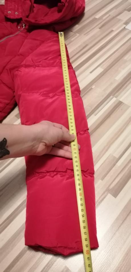 Krásna zimná bunda, 164