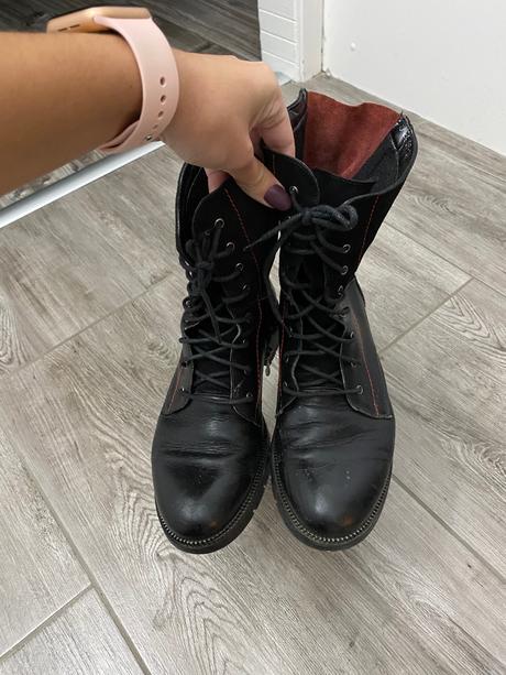 Kožené čižmy, 39