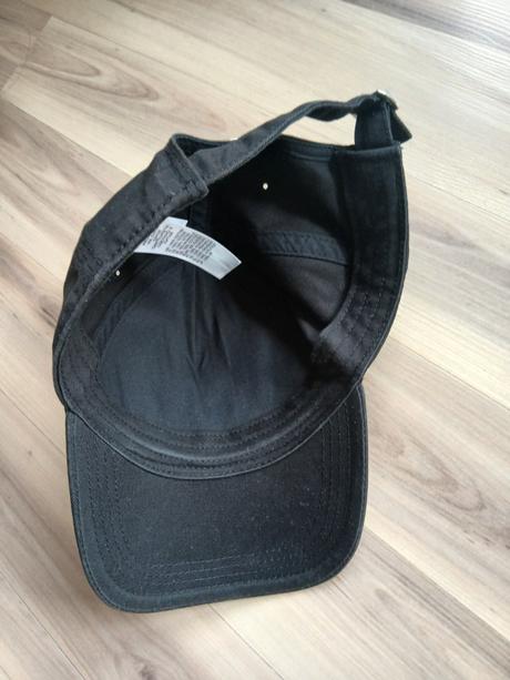 Šiltovka original,