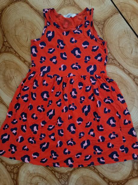 Červené šaty, h&m,134