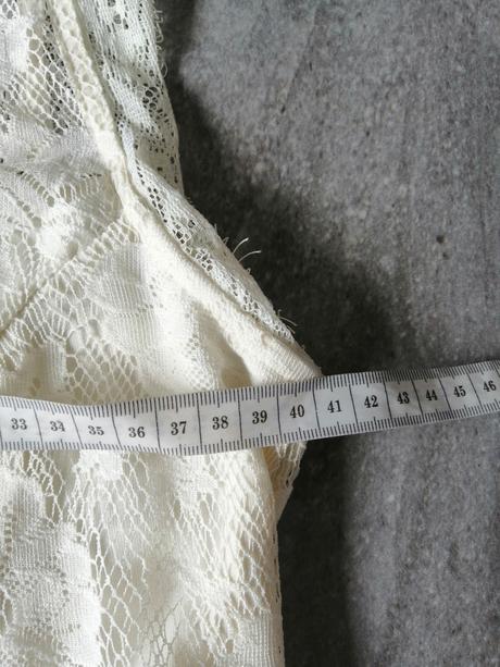 Čipkované šaty vs, s