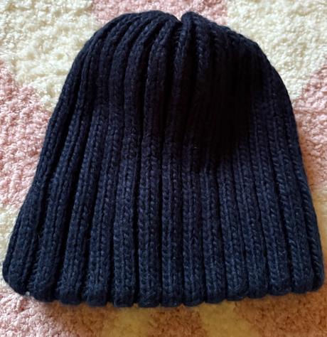 Prekrasna ciapka viac ako top stav, h&m,104