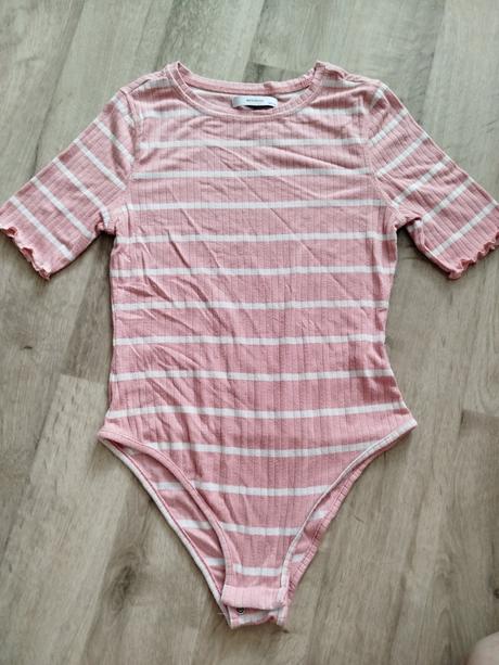 Body, reserved,152