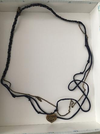 Náhrdelník bižutérie,