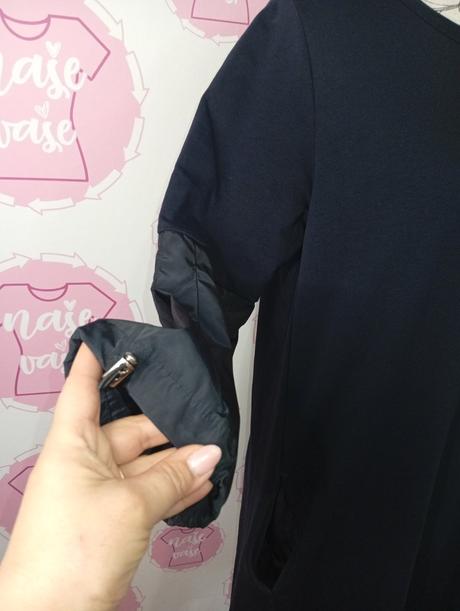 Veľmi zaujímavé šaty,