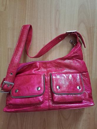 Ružová kabelka,