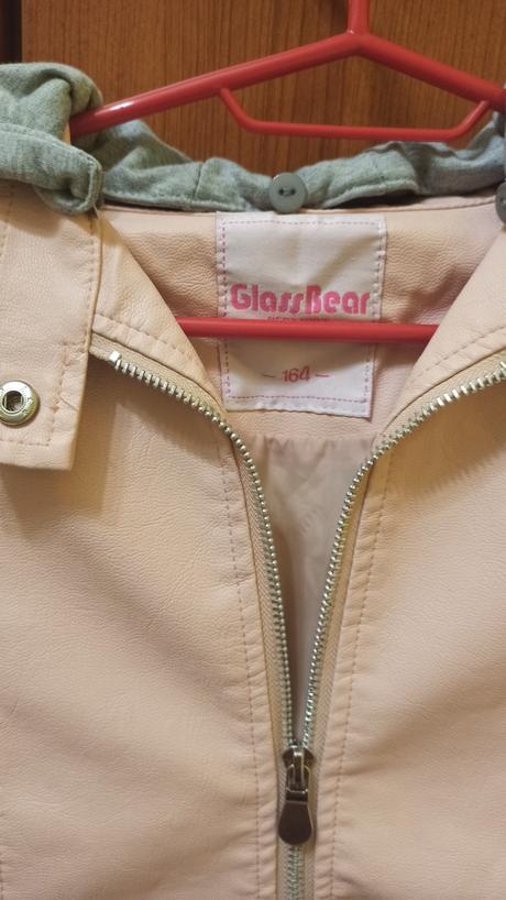 Koženka ružová, 164