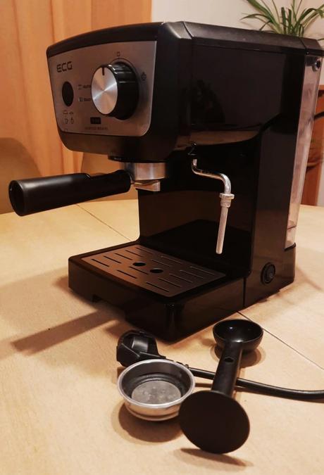 Predám pákový kávovar ecg - esp20101 espresso, 
