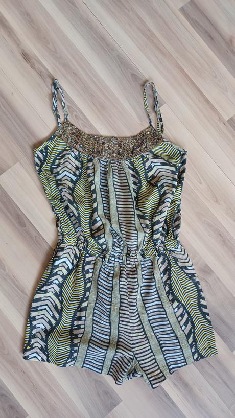 Krátky vzorovaný overal, s