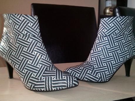 Kožené členkové čižmičky v.39,5 - nové, 39