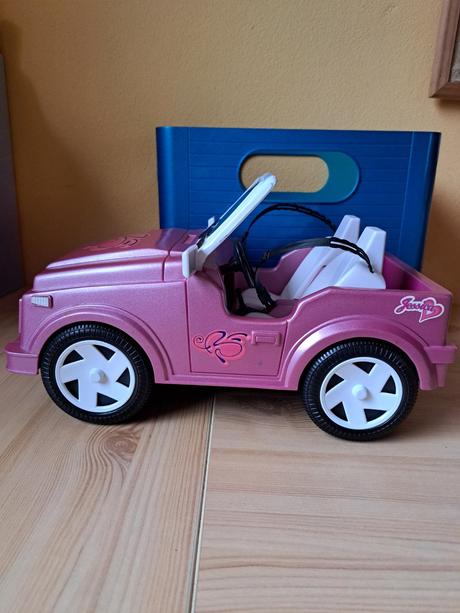 Barbie jazdkyňa s koňom aj s prívesom, 