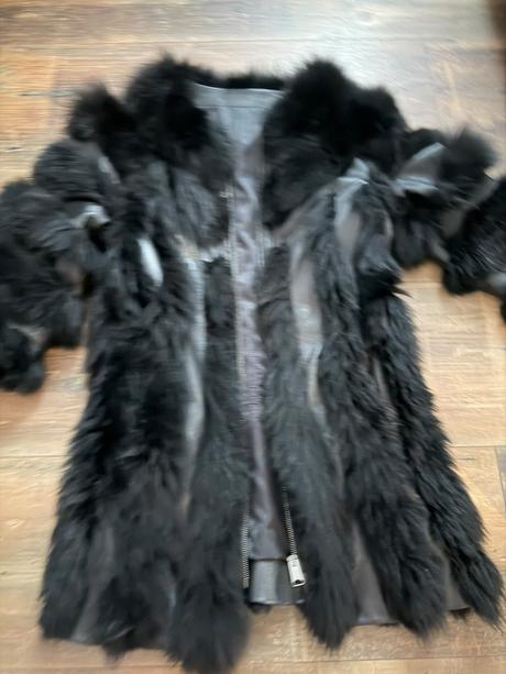 Kožuch z pravej kožušiny s kožou s/m, s