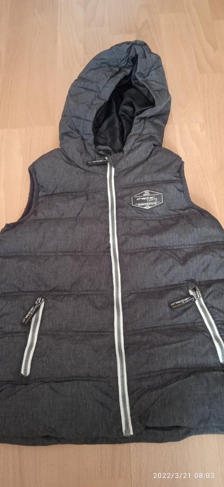 Chlapčenská vesta, 128