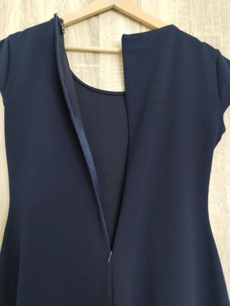 Dámske šaty omega 40, 40