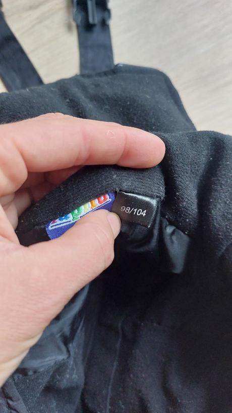 Zimne nohavice, lupilu,104