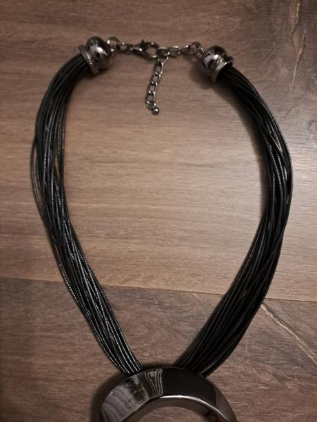 Krásny náhrdelník,