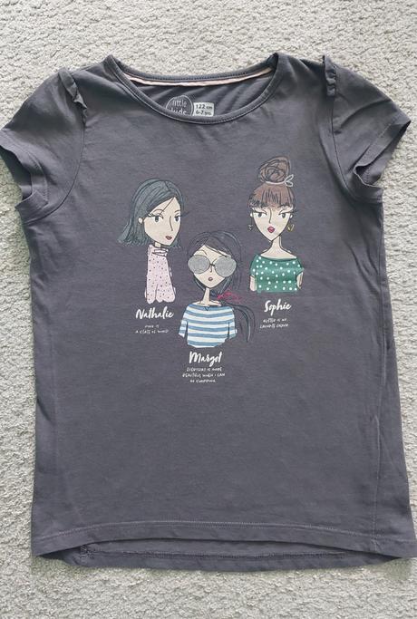 Tričko s postavami, 122