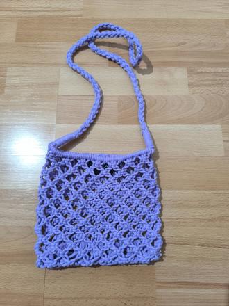 Háčkovaná kabelka, 