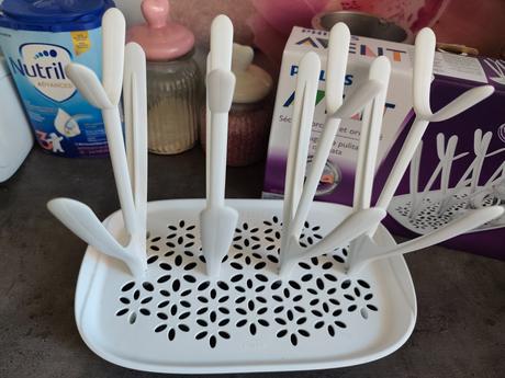 Odkvapkávač avent, avent