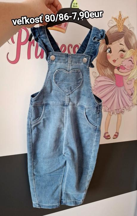 Nádherné riflicky so srdiečkom a volánikmi, takko,80