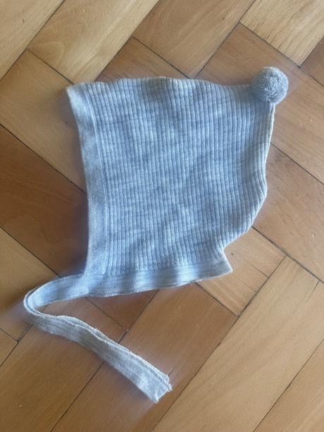 Darujem k nakupu merino ciapka a body, lindex,80