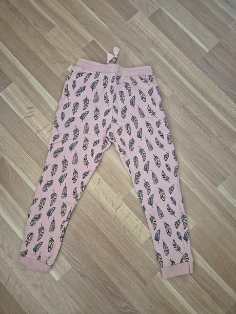 Tepláky, sinsay,134