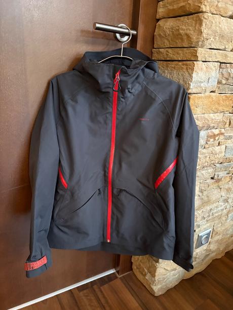 Vodeodolna bunda prechodná, quechua,158