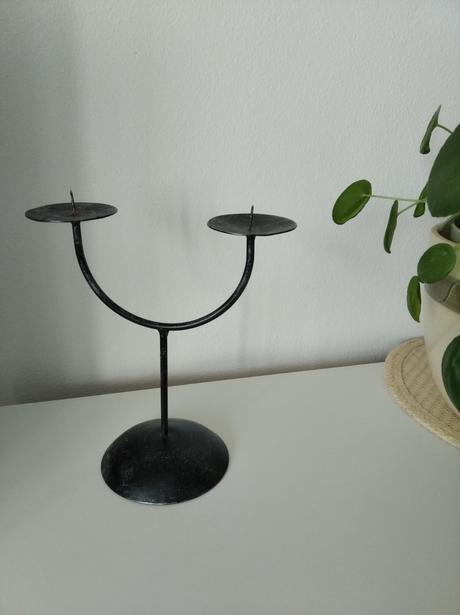 Kovový dvoj- svietnik,