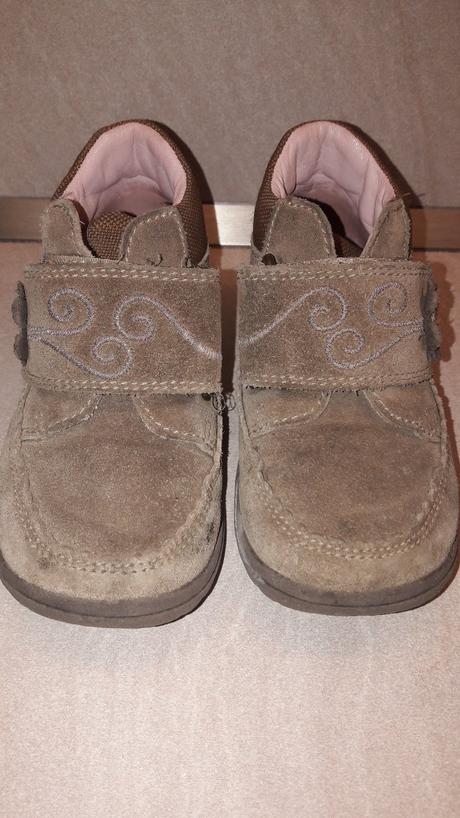 Topánočky, bambulini,23