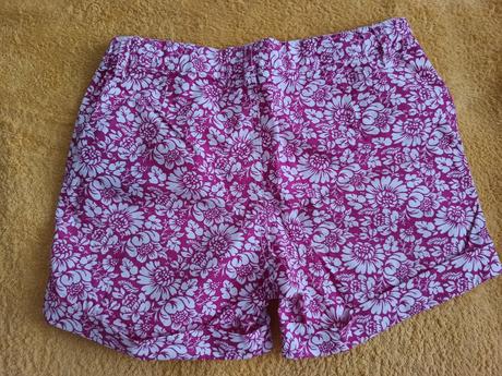 Šortky kvietky, lewro,140