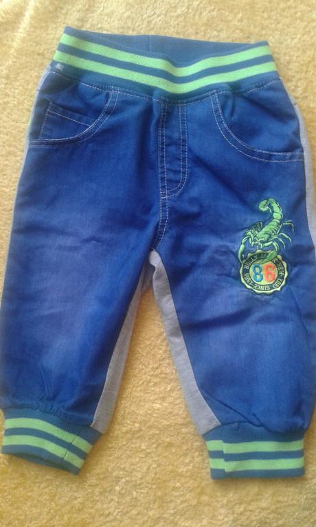 Frajerské nohavice-nenosené, 86