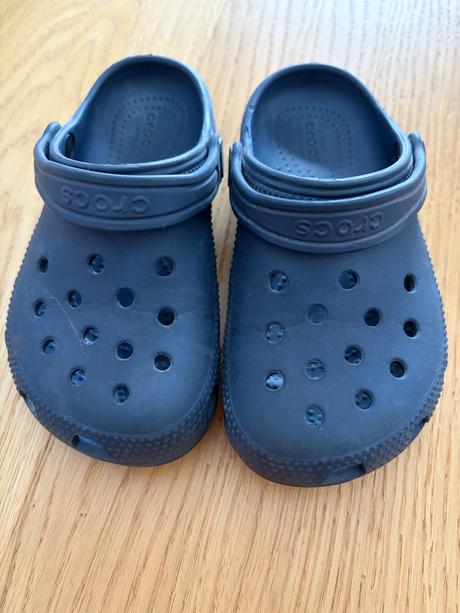 Crocs, crocs,28