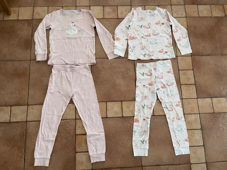 Pyzamo s labutkami next, next,134