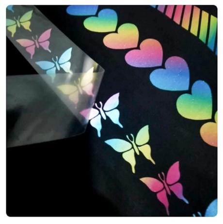 Reflexná nažehlovačka srdiečko,