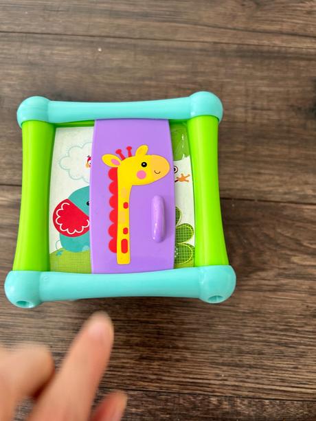 Hracia kocka fisher - price, 